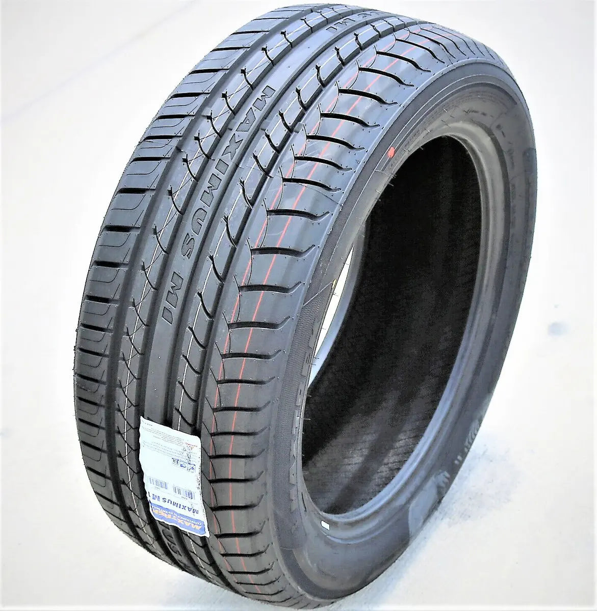 245/40R19 MAXTREK MAXIMUS M1