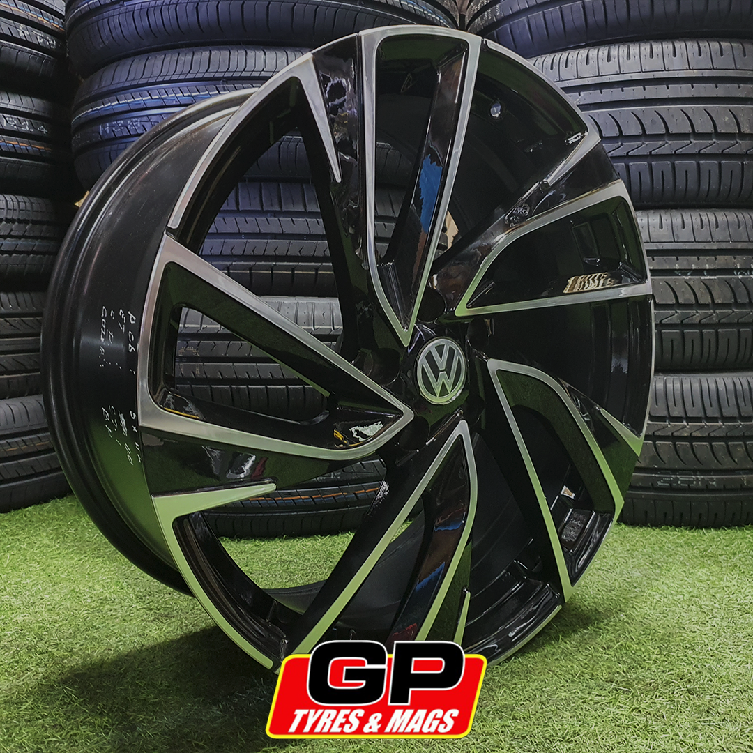 VW GOLF 8